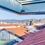 Guesthost - Loft Apartamento
