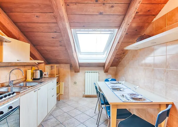 Guesthost - Loft Διαμέρισμα