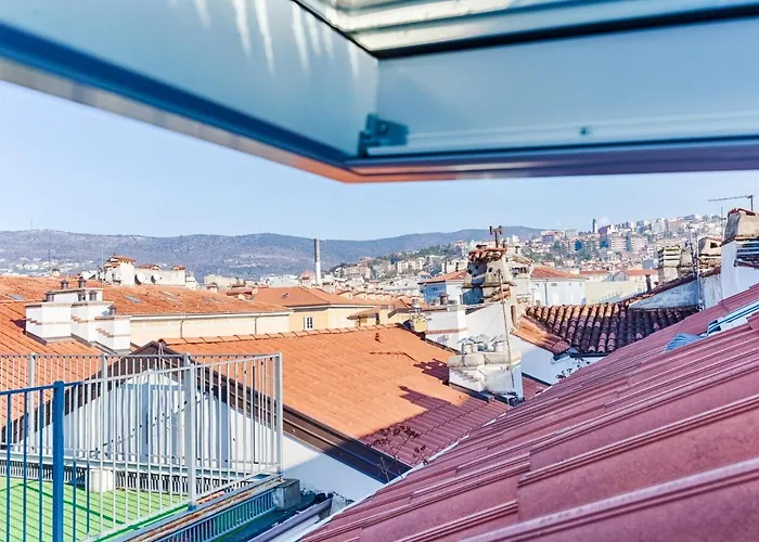 Guesthost - Loft Διαμέρισμα